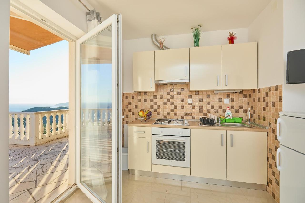 Apartments Baro Maranovići Eksteriør billede